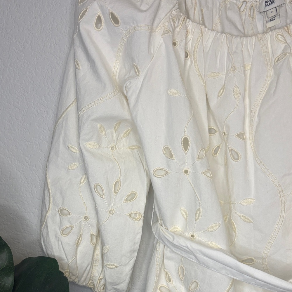 River Island Cream Embroidered Blouse neutral coastal feminine - Picture 4 of 8